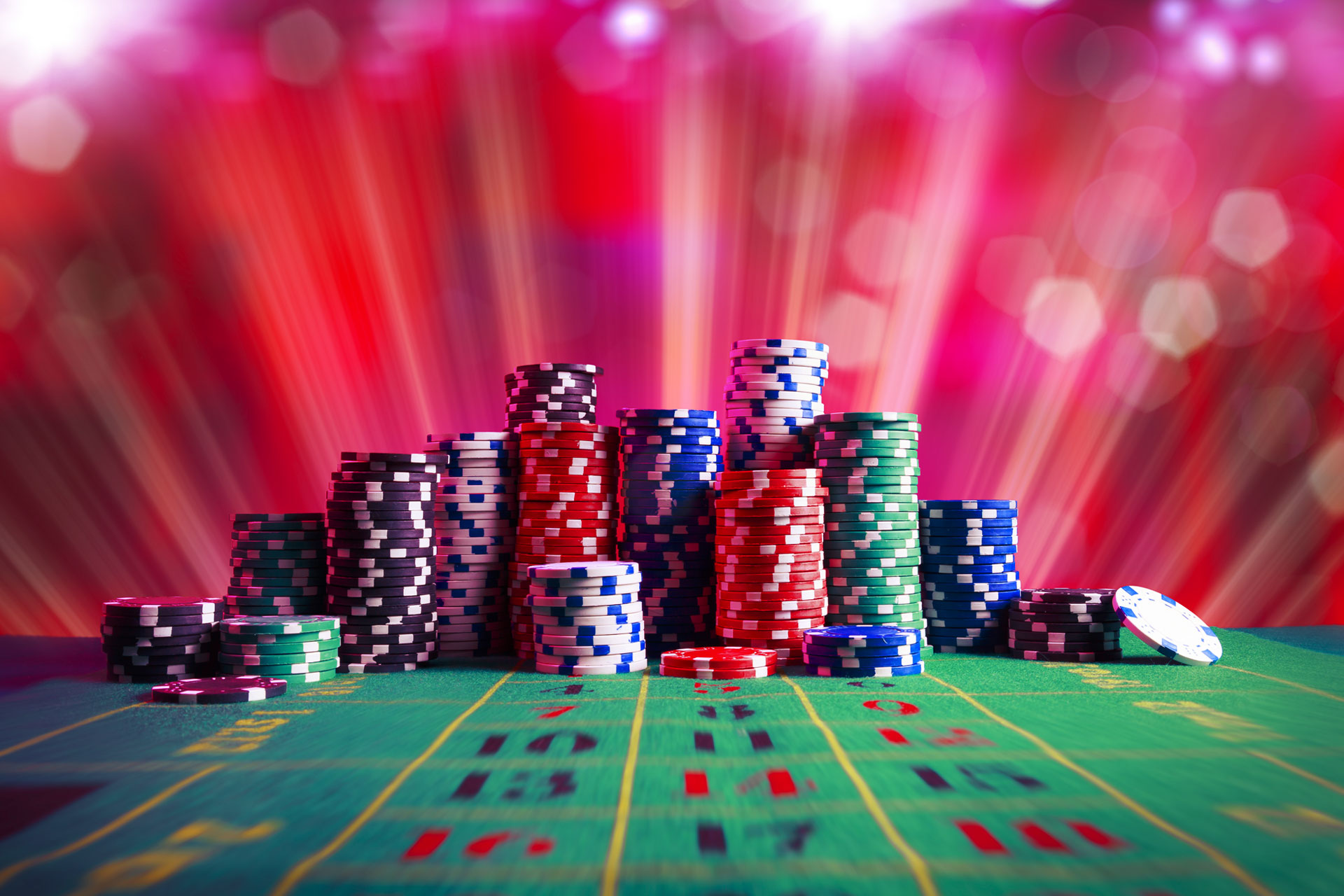 Canlı Casino Dünyasına Giriş: Stratejiler ve Deneyimler